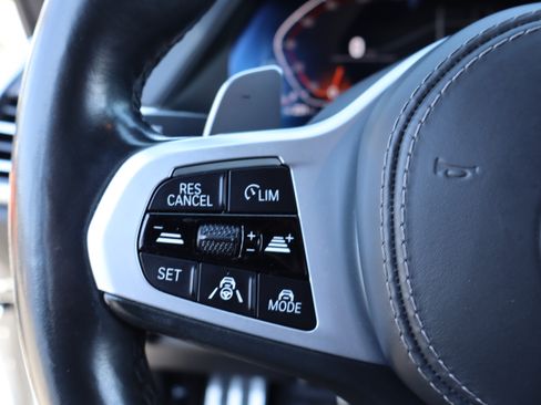 Used 2020 BMW X7 xDrive40i w/ M-Sport Package image 36