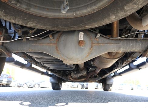 Used 2018 Toyota Tacoma TRD Sport image 39