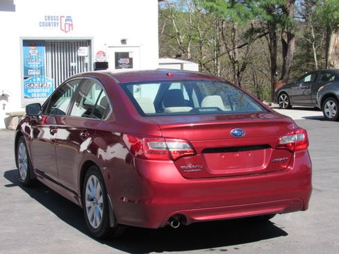 Used 2015 Subaru Legacy 2.5i Premium AWD/4WD image 4