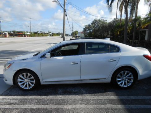 Used 2015 Buick LaCrosse Leather FWD image 2