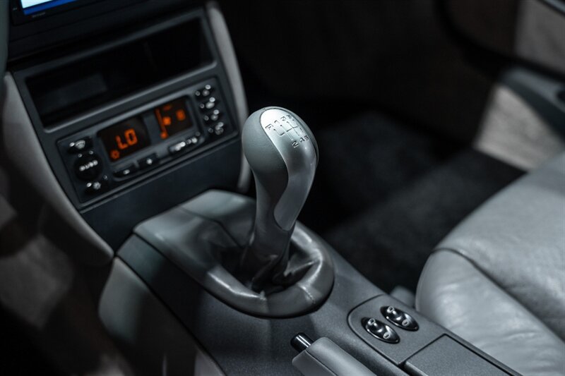 Used 1999 Porsche 911 Carrera 4 AWD/4WD image 49