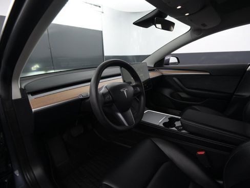Used 2022 Tesla Model 3 Long Range image 35