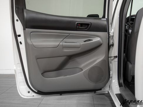 Used 2015 Toyota Tacoma 4x4 Double Cab image 21