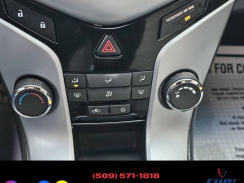 Used 2011 Chevrolet Cruze Eco image 12