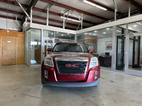 Used 2012 GMC Terrain SLT image 2