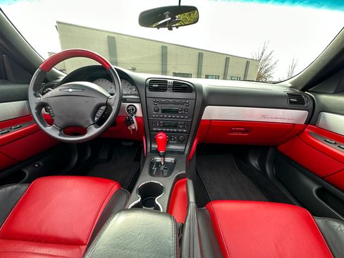 Used 2002 Ford Thunderbird image 45