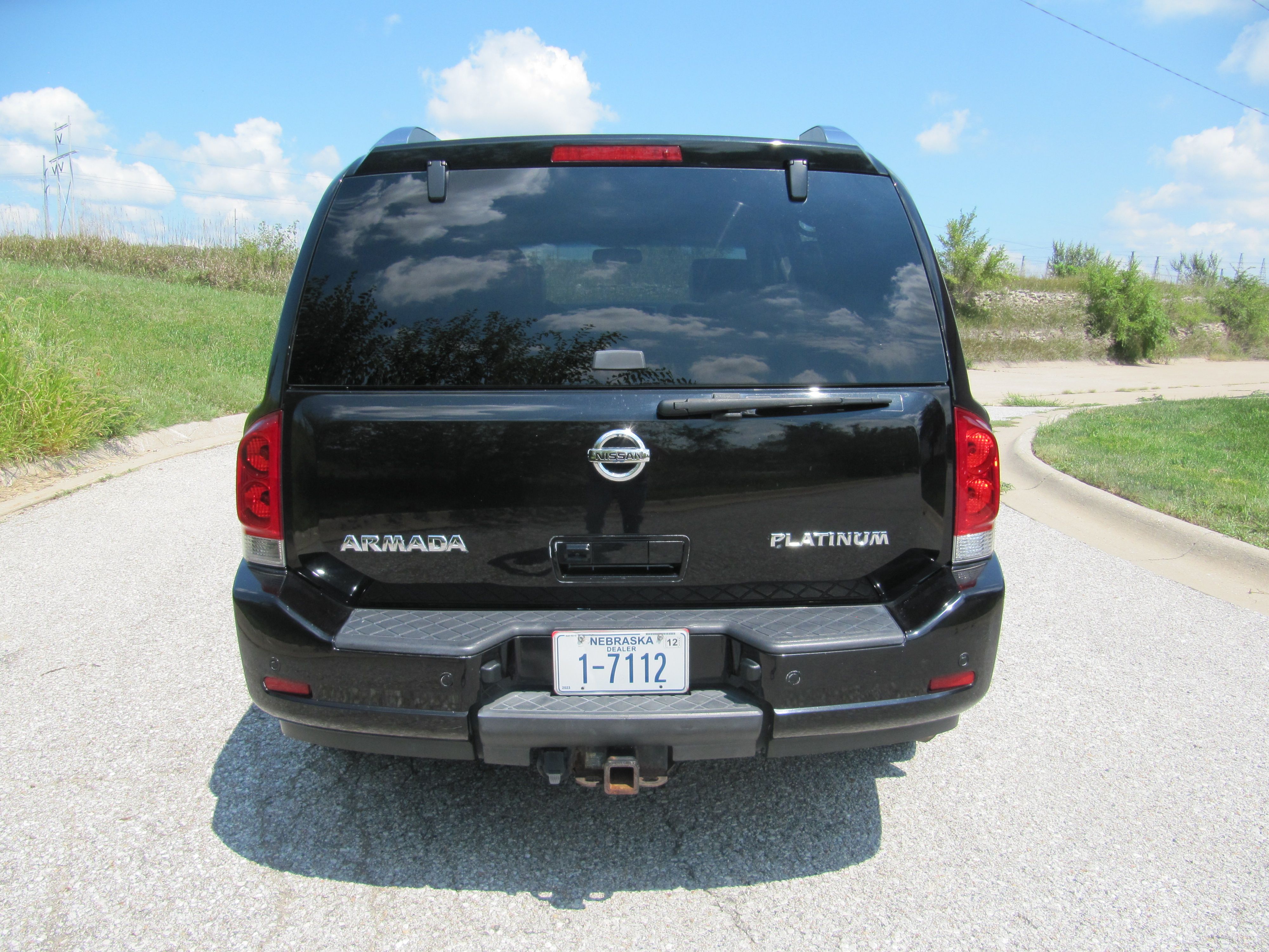 Used 2014 Nissan Armada Platinum AWD/4WD image 6