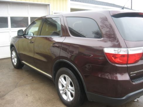 Used 2012 Dodge Durango SXT image 6