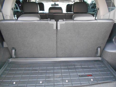 Used 2021 Volkswagen Tiguan SE image 7