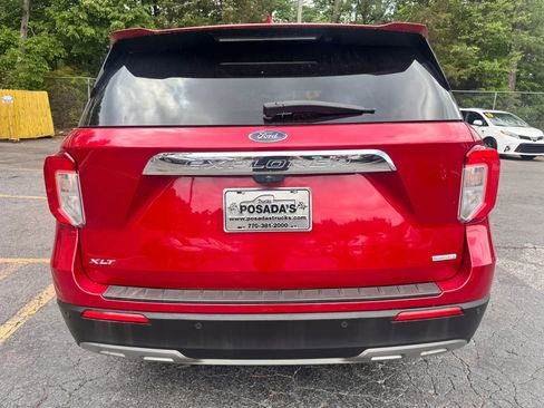 Used 2020 Ford Explorer XLT RWD image 6