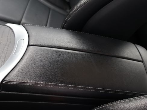 Used 2017 Mercedes-Benz C 300 Luxury image 33