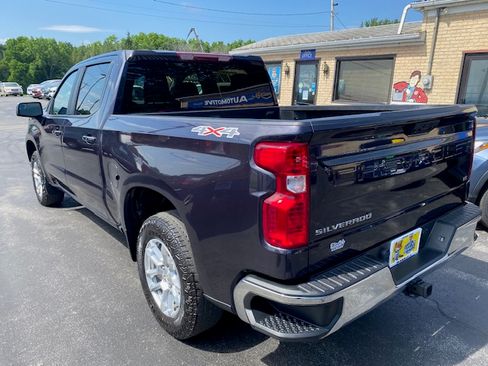 Used 2022 Chevrolet Silverado 1500 LT image 6