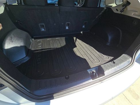 Used 2013 Subaru XV Crosstrek 2.0i Premium image 19