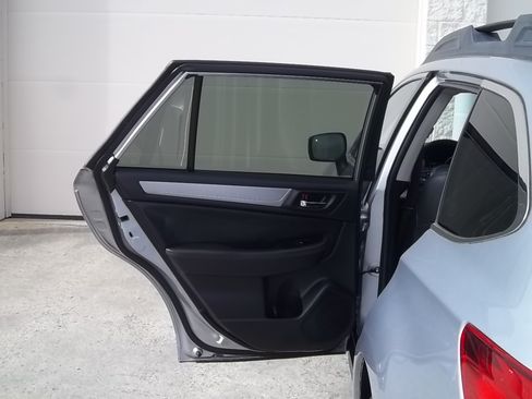 Used 2015 Subaru Outback 2.5i Premium image 18