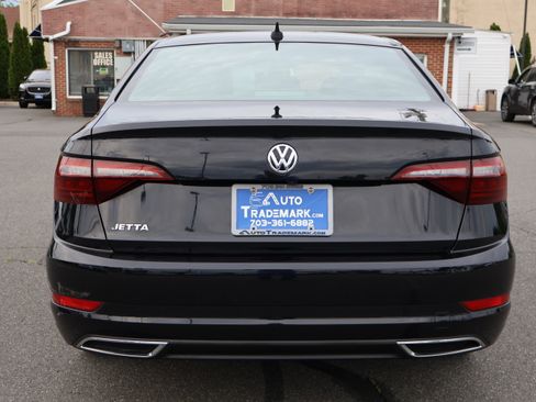 Used 2021 Volkswagen Jetta R-Line image 7