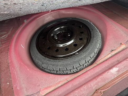 Used 2011 Chevrolet Impala LT image 5