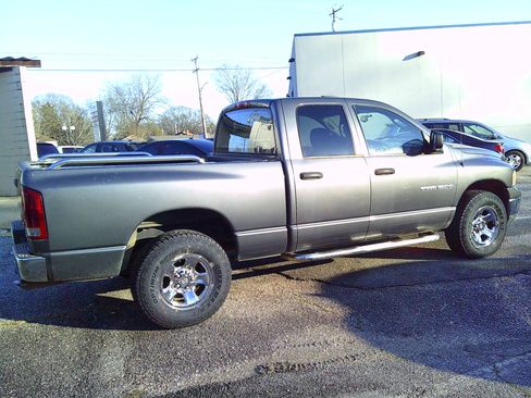 Used 2003 Dodge Ram 1500 Truck 4x4 Quad Cab image 3