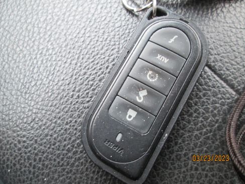 Used 2016 Ford Edge Titanium image 13