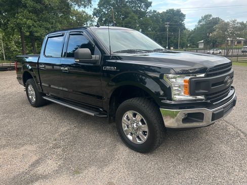 Used 2018 Ford F150 4x4 SuperCrew image 4