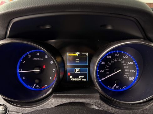 Used 2016 Subaru Legacy 3.6R Limited image 10