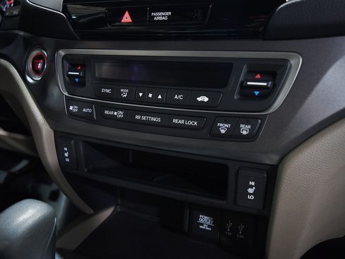 Used 2016 Honda Pilot EX-L image 31