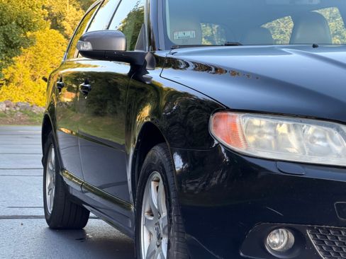 Used 2009 Volvo V70 UNAVAIL FWD image 17