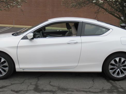 Used 2013 Honda Accord LX-S image 5