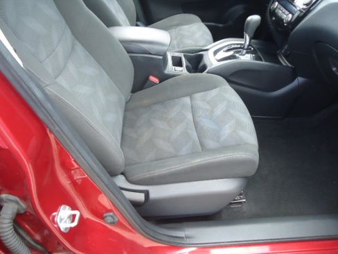 Used 2016 Nissan Rogue AWD SV image 13
