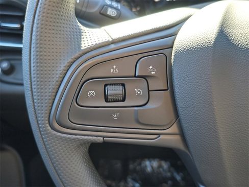 New 2026 Buick Envista Preferred image 16