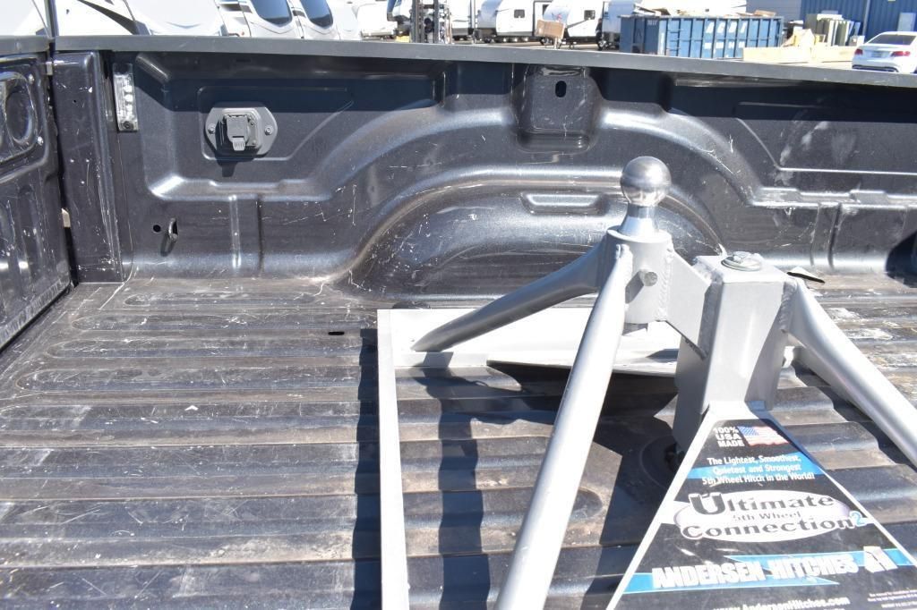 Used 2017 RAM 3500 Laramie RWD image 23
