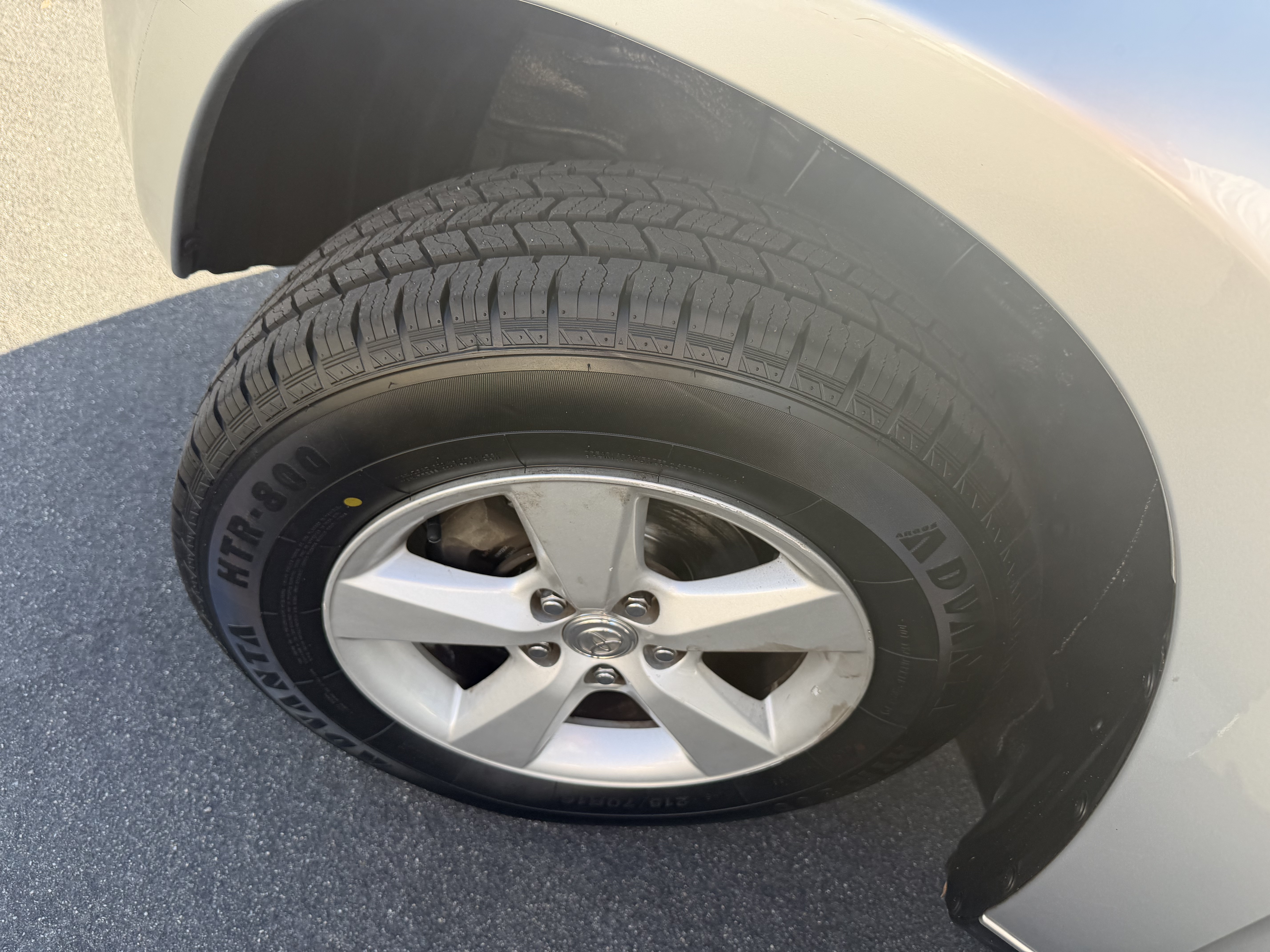 Used 2004 Toyota RAV4 L FWD image 24