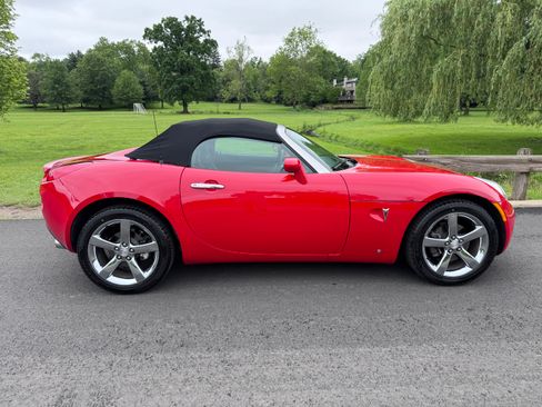 Used 2007 Pontiac Solstice image 31