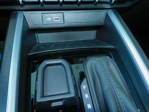 New 2026 Chevrolet Colorado W/T RWD image 27
