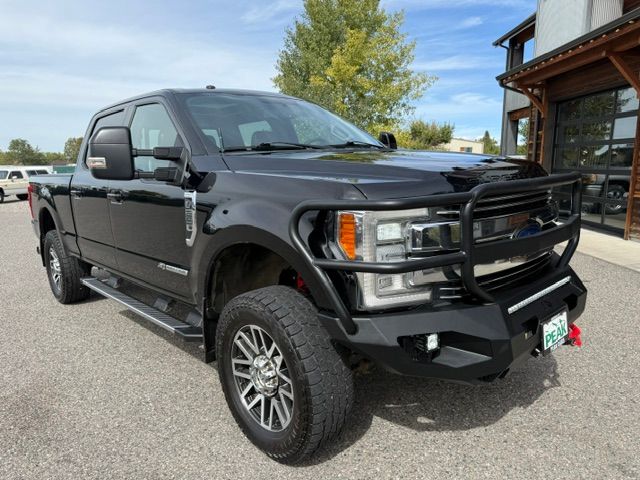 Used 2017 Ford F250 4x4 Crew Cab Super Duty image 8