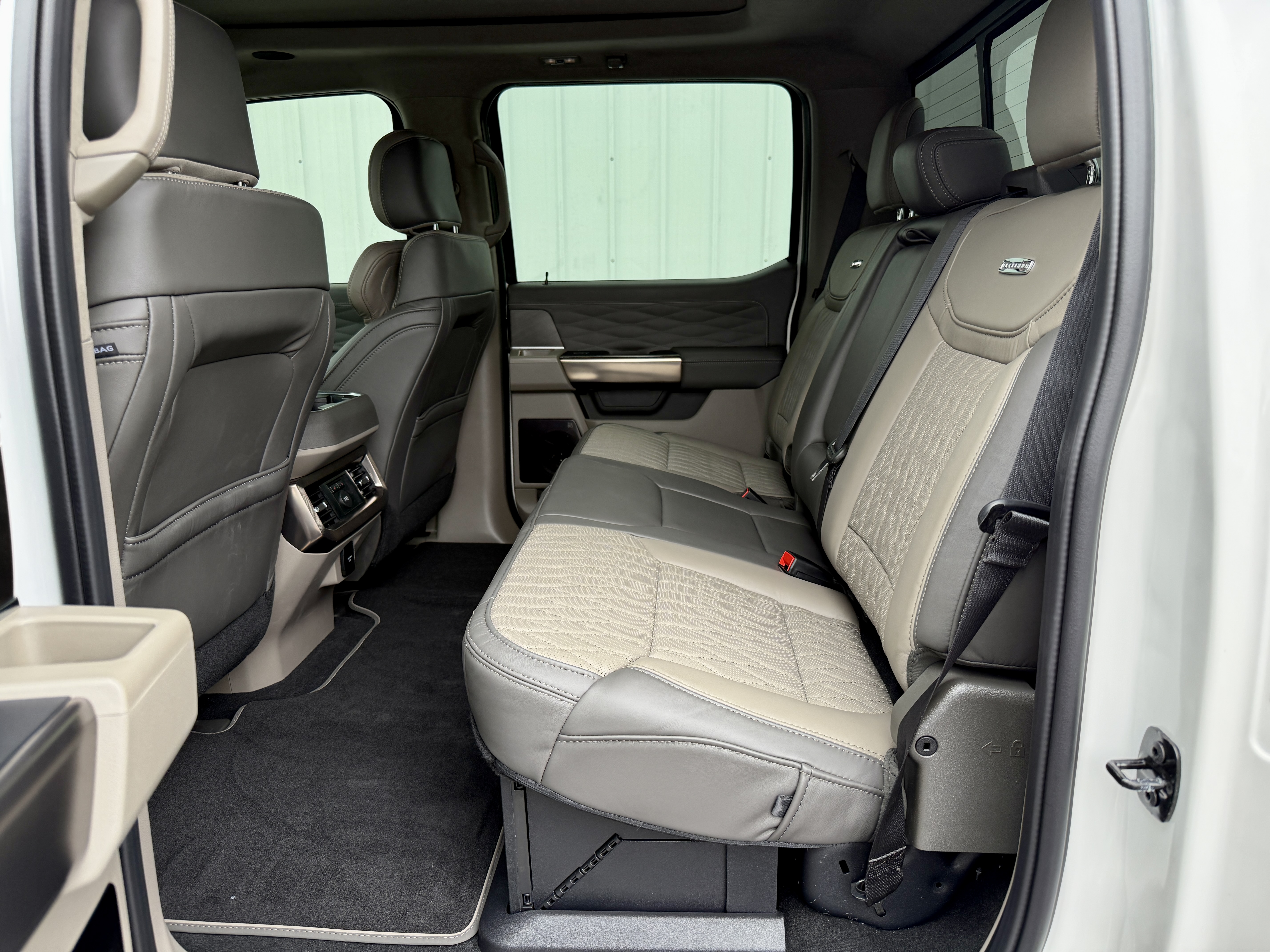 Used 2026 Ford F450 4x4 Crew Cab Super Duty image 19