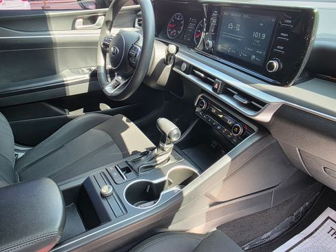 Used 2021 Kia K5 LXS image 14