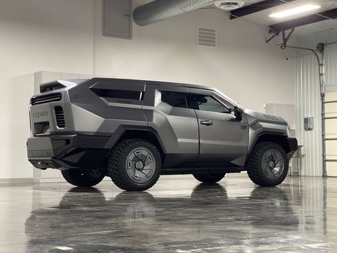 Used 2023 Cadillac Escalade Platinum Luxury image 15