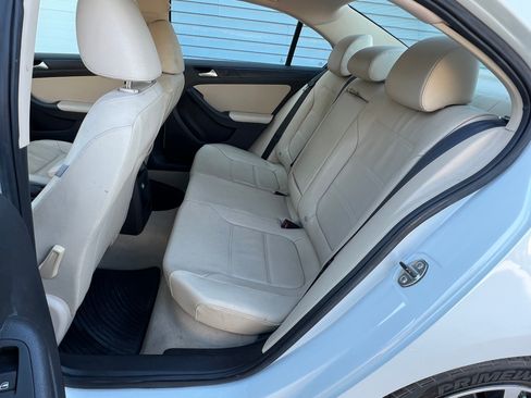 Used 2014 Volkswagen Jetta SE image 7