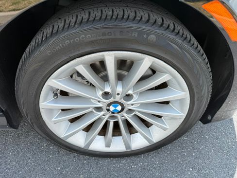 Used 2011 BMW 328i xDrive Sedan AWD/4WD image 35
