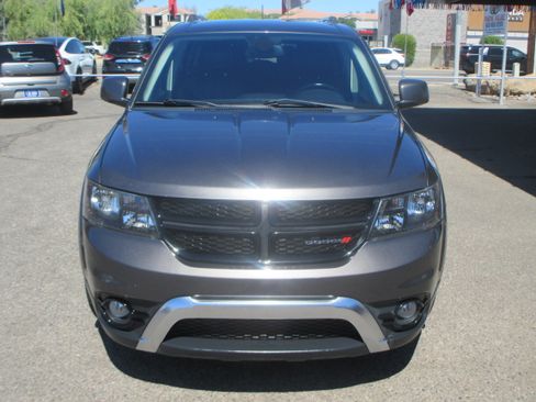 Used 2019 Dodge Journey Crossroad image 18