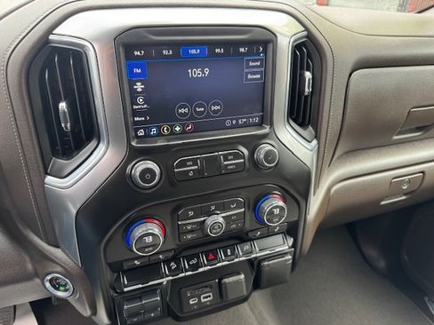 Used 2023 Chevrolet Silverado 2500 LT image 12