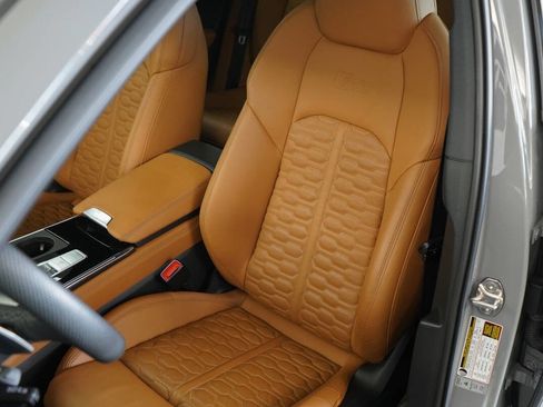 Used 2024 Audi RS 6 performance image 45