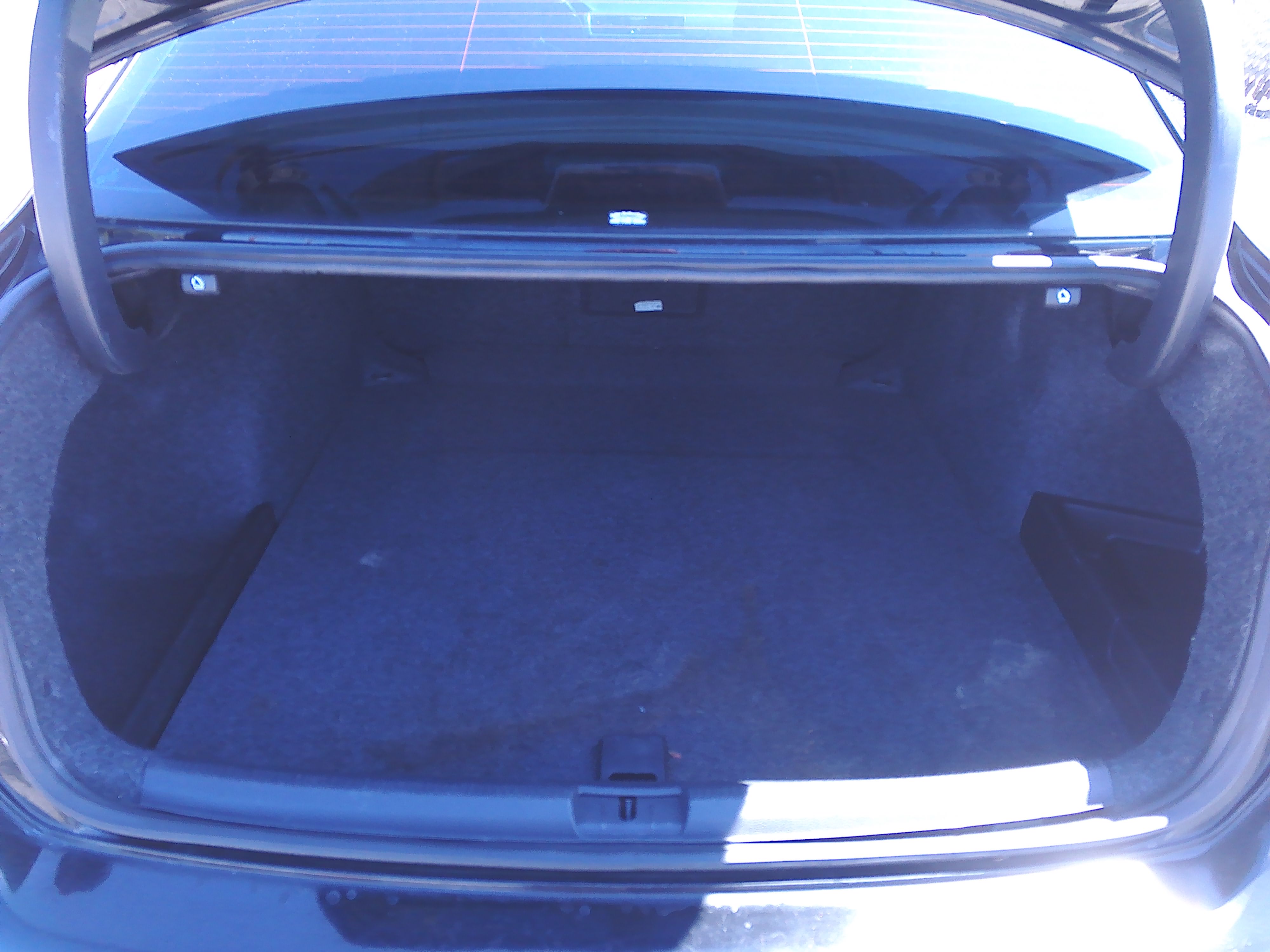 Used 2015 Volkswagen Passat TDI FWD image 13
