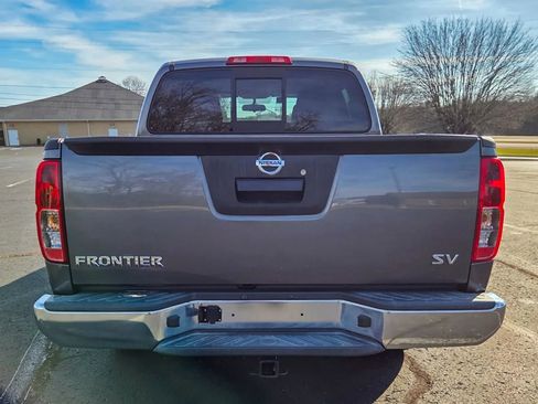 Used 2021 Nissan Frontier SV image 5