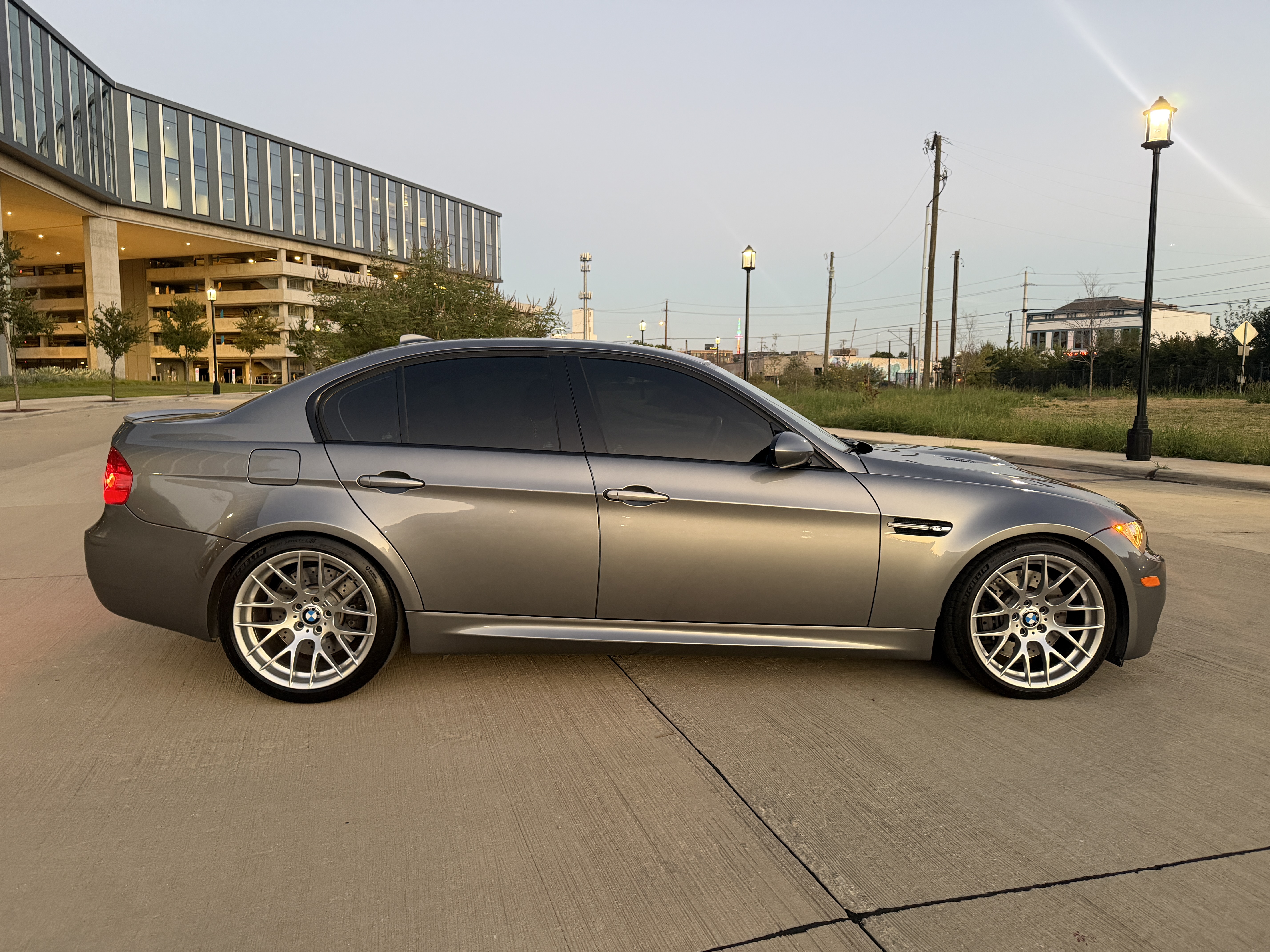 Used 2011 BMW M3 Competition RWD image 7
