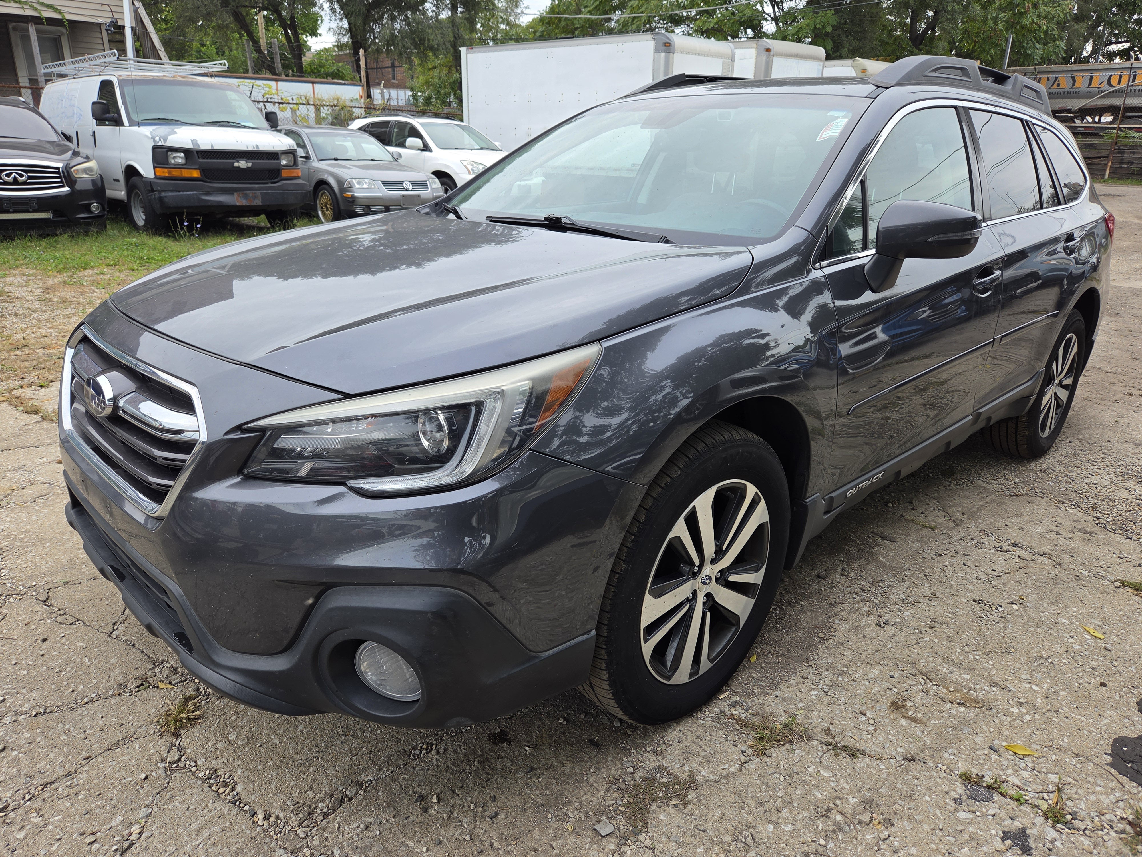 Used 2018 Subaru Outback 3.6R Limited AWD/4WD image 1