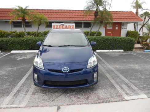 Used 2011 Toyota Prius III Hatchback 4D FWD image 9