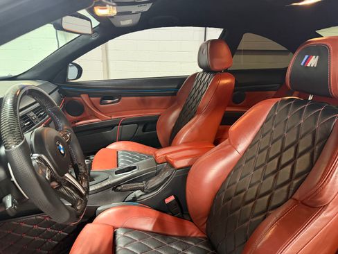 Used 2011 BMW M3 image 5