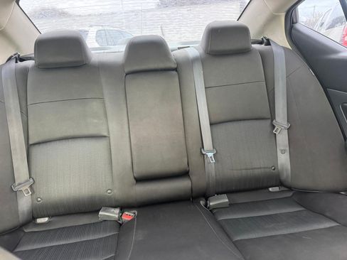 Used 2019 Nissan Altima 2.5 S image 2