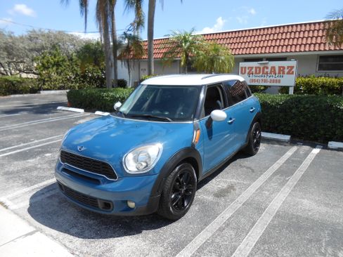 Used 2012 MINI Cooper Countryman S image 1